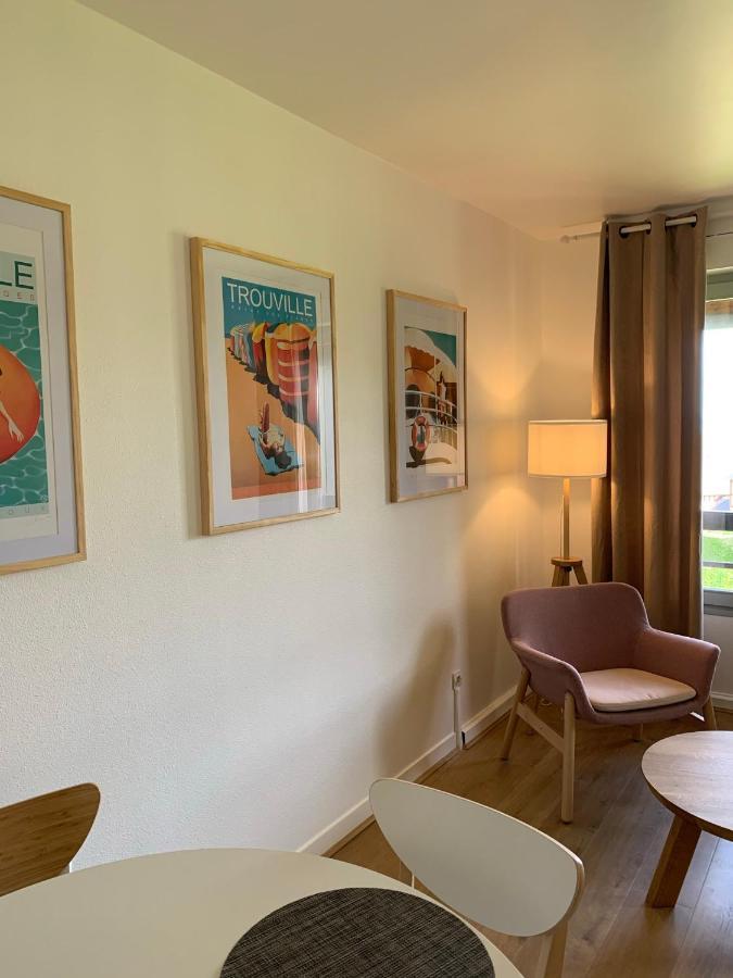 L'Appartement Vue Mer De La Villa Des Rosiers - Trouville Sur Mer المظهر الخارجي الصورة