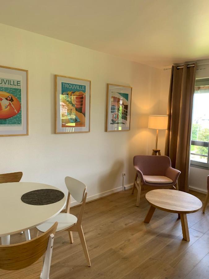 L'Appartement Vue Mer De La Villa Des Rosiers - Trouville Sur Mer المظهر الخارجي الصورة
