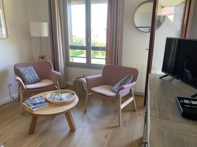 L'Appartement Vue Mer De La Villa Des Rosiers - Trouville Sur Mer المظهر الخارجي الصورة